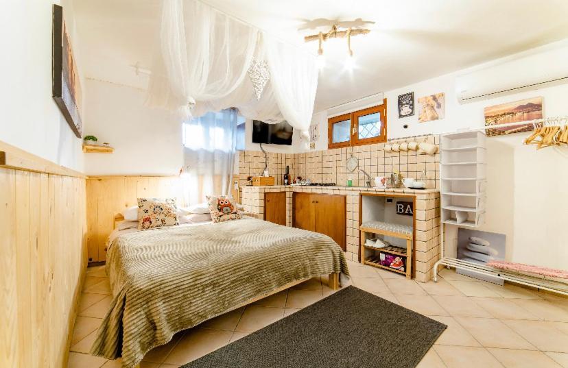 Tabor 1 Garden & Parking Apartman Nápoly Kültér fotó